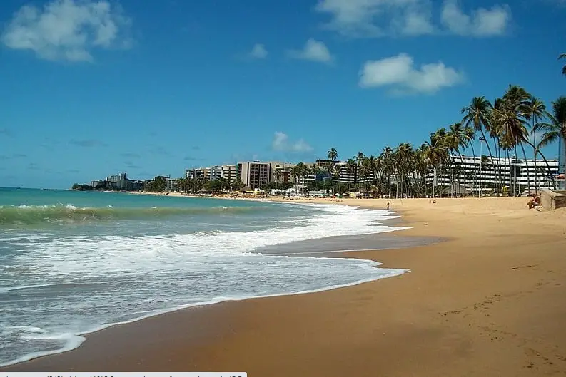 Conheça as belas praias de Maceió Alagoas