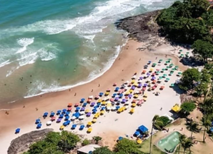 Itacaré: praias, trilhas, o que fazer e roteiro - Itacaré - Brasil A Tiririca é uma das praias mais conhecidas entre os surfistas. As ondas podem ser fortes e o fundo exige atenção.
