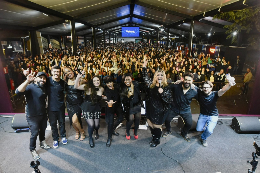7 destinos e eventos imperdíveis em agosto no Brasil - 7 destinos e eventos,Festival de Cinema,Festival de jazz Campos do Jordão,Festa da Padroeira,Festival de Inverno de Bonito - Brasil 7 destinos e eventos imperdíveis em agosto no Brasil - 7 destinos e eventos,Festival de Cinema,Festival de jazz Campos do Jordão,Festa da Padroeira,Festival de Inverno de Bonito - Brasil