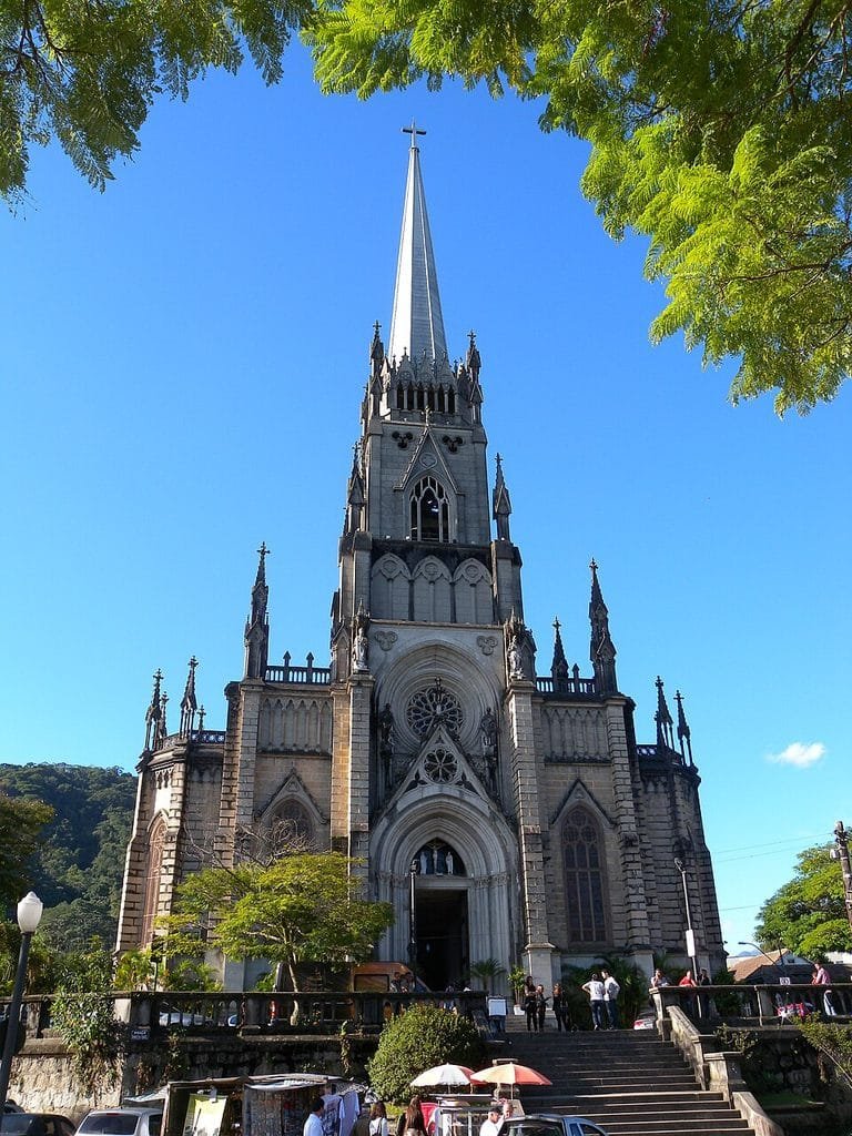 O que fazer em Petrópolis: atrações e roteiro de viagem - Petropolis - Roteiros Catedral de São Pedro de Alcântara