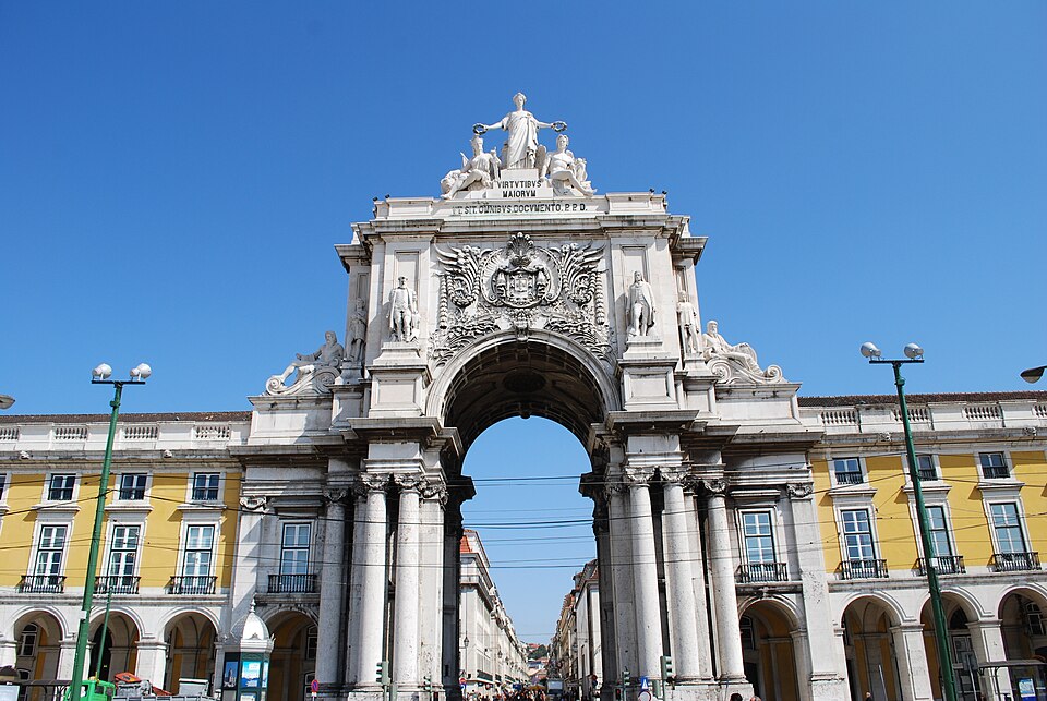 A Praça do Comércio é um excelente ponto para conhecer o centro histórico de Lisboa.
O que fazer em Lisbo